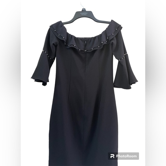 Elie Tahari Bell Sleeve Off Shoulder Black Cocktail Dress Size 4 - Picture 2 of 6